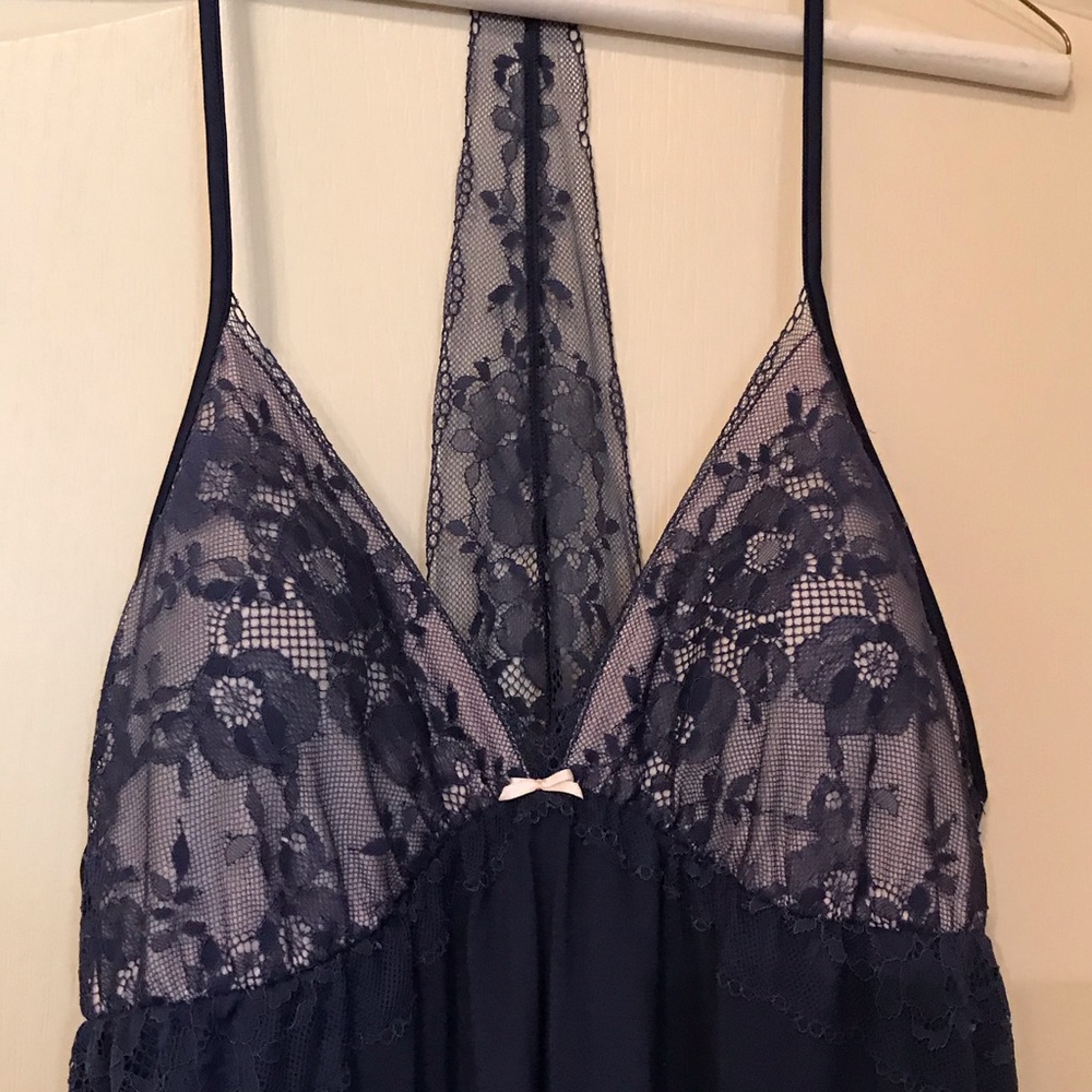 Used once VS navy blue chemise nightie in SZ L